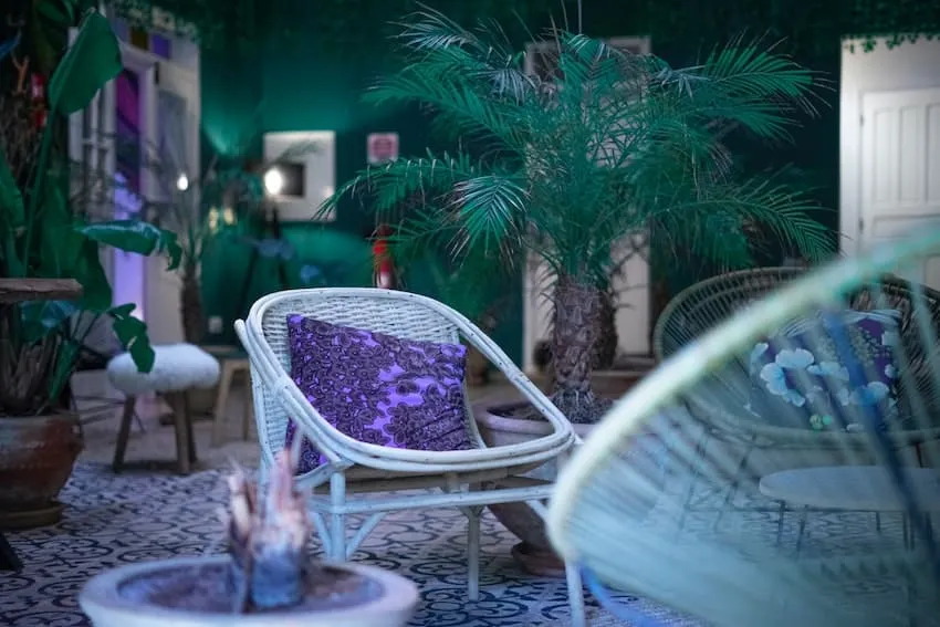 Intérieur d'un restaurant à Essaouira